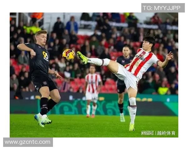 伯恩利与曼联对决时间安排及赛事前瞻分析